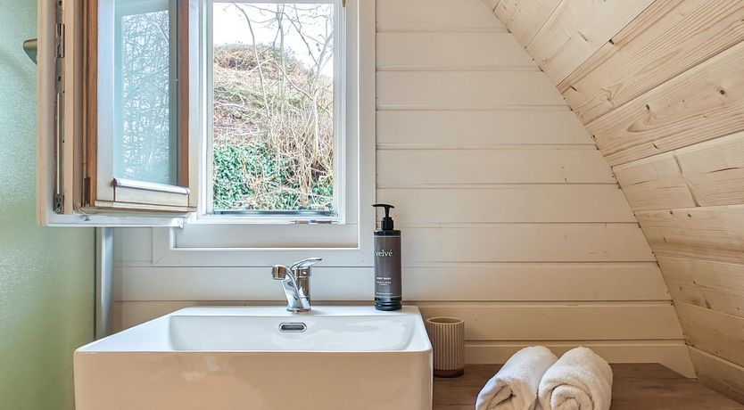 Photo of 1 Bed in Pantygelli