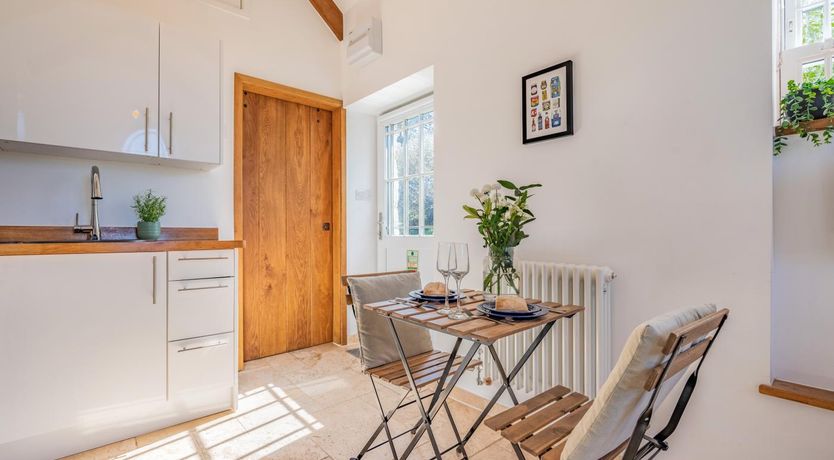 Photo of 1 Bed in Pendeen