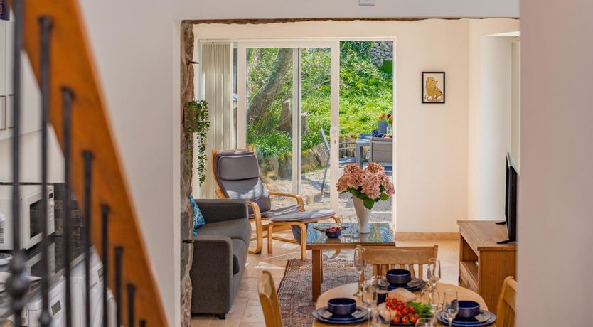 Photo of 2 Bed in Pendeen