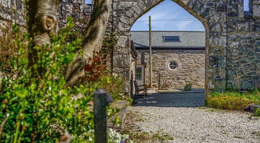 Photo of 2 Bed in Pendeen