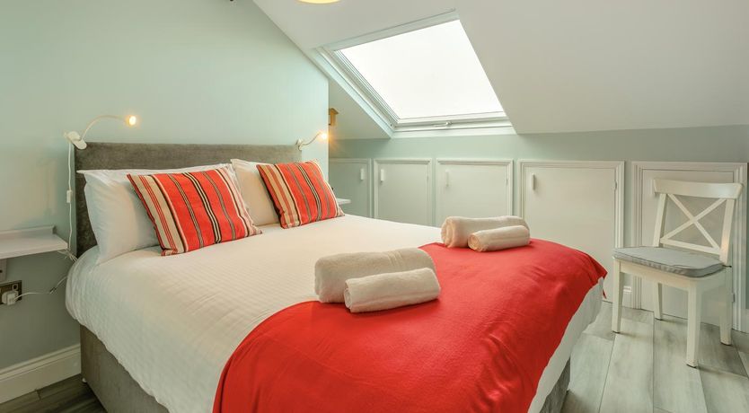 Photo of 1 Bed in Penzance