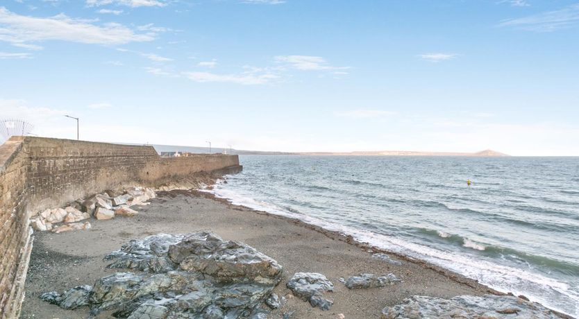 Photo of 1 Bed in Penzance