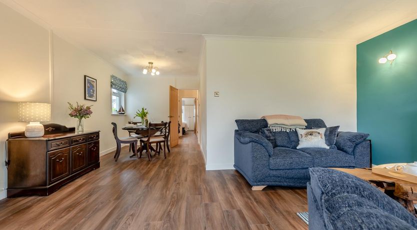 Photo of 2 Bed in Kilgetty