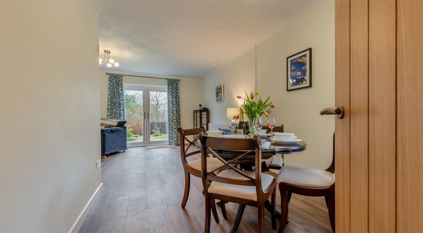 Photo of 2 Bed in Kilgetty