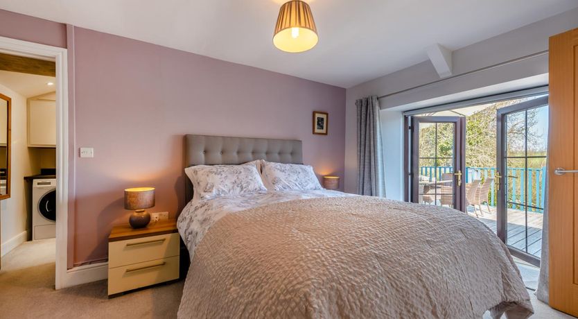 Photo of 3 Bed in St. Dogmaels