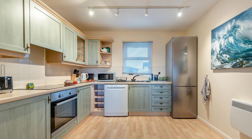 Photo of 3 Bed in Broad Haven