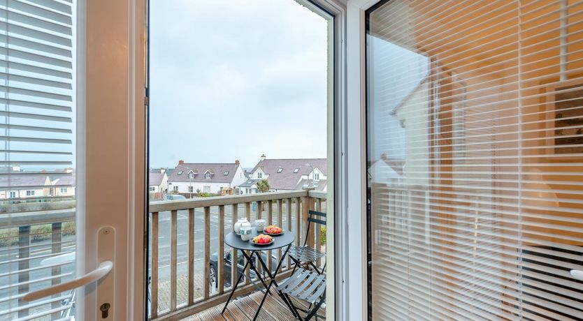 Photo of 3 Bed in Broad Haven