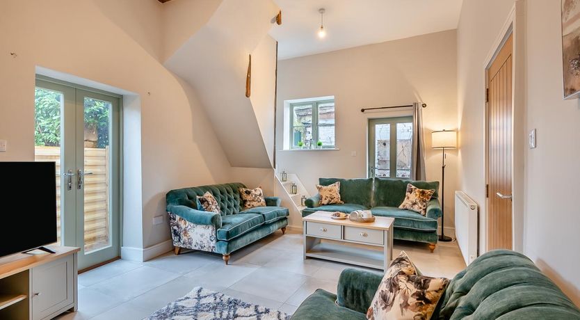 Photo of 4 Bed in Wellesbourne