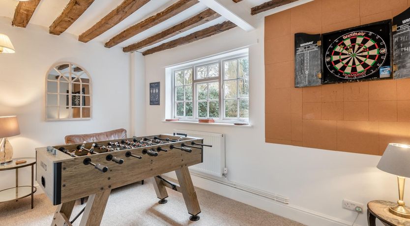 Photo of 4 Bed in Southwell
