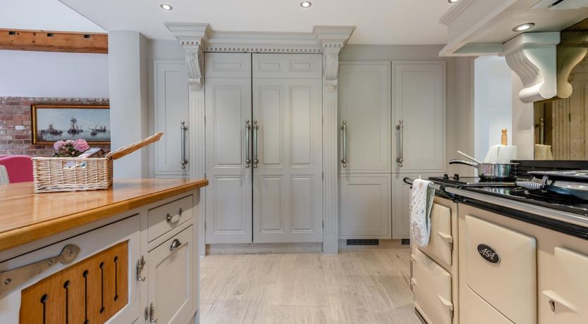 Photo of 4 Bed in Wareham