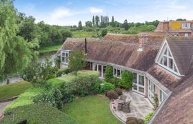 Photo of 4-bed-in-wareham