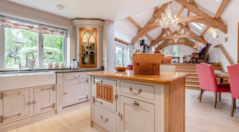 Photo of 4 Bed in Wareham