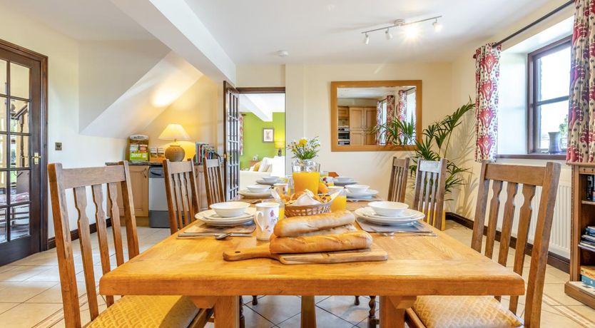 Photo of 2 Bed in Llangorse