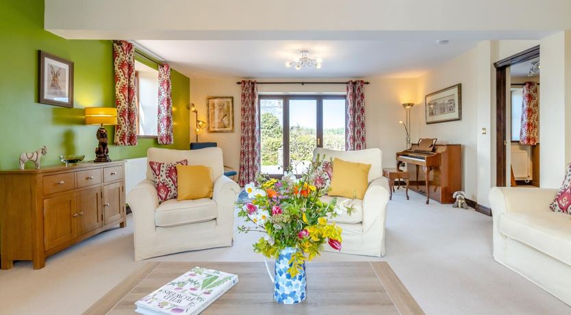 Photo of 2 Bed in Llangorse