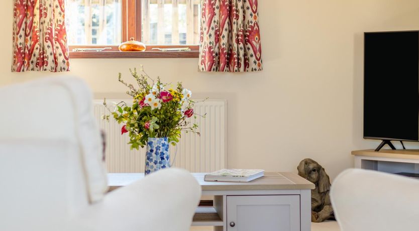 Photo of 2 Bed in Llangorse