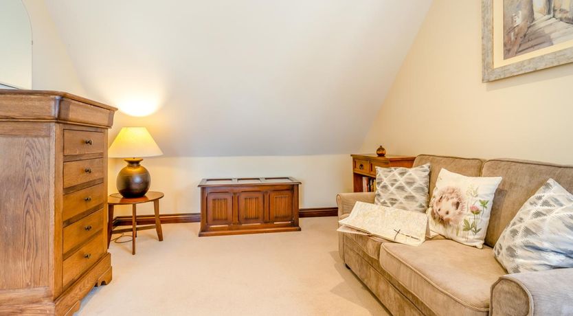 Photo of 2 Bed in Llangorse