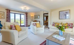 Photo of 2 Bed in Llangorse