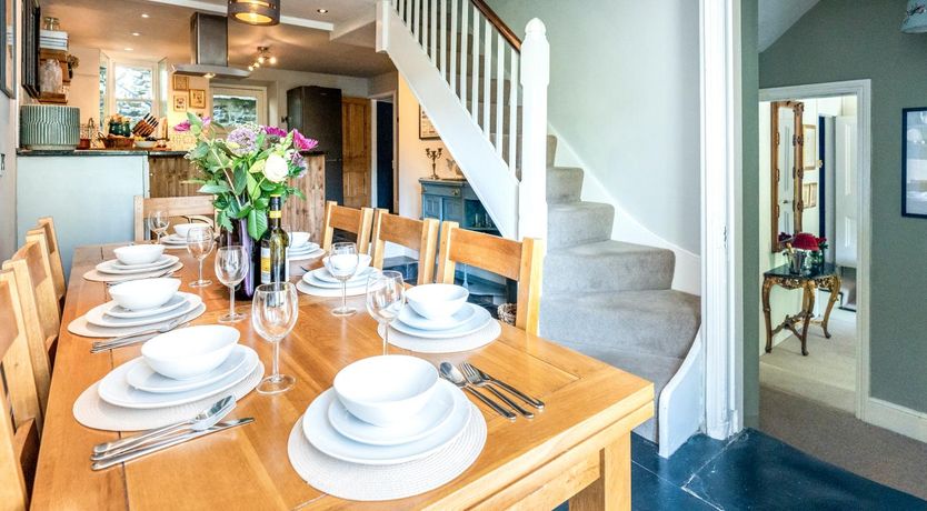 Photo of 5 Bed in Llanbedr