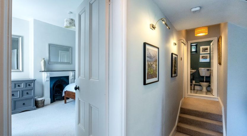Photo of 5 Bed in Llanbedr
