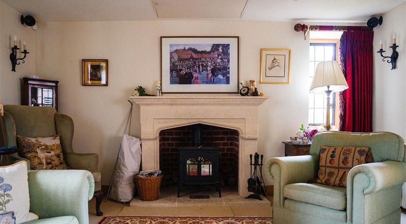 Photo of 5 Bed in Debenham