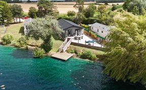 Photo of 3 Bed in Tallington