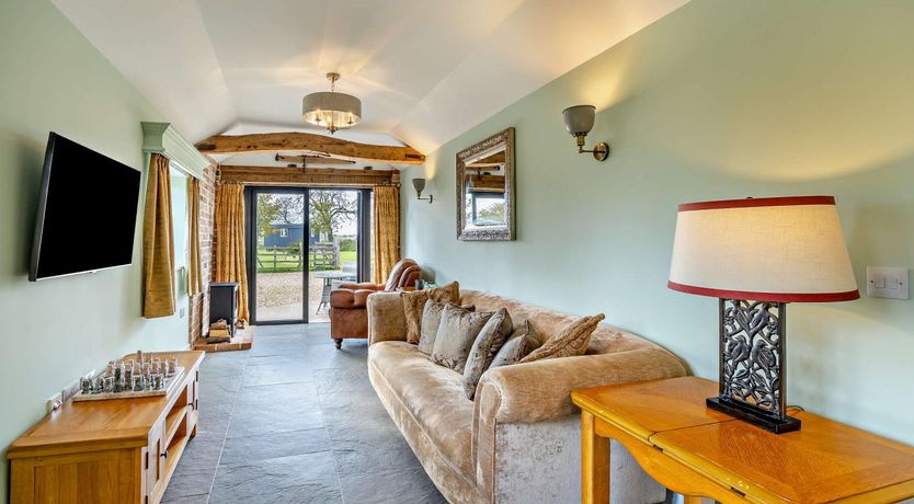 Photo of 1 Bed in Saltfleetby