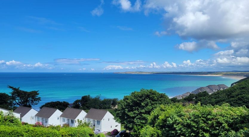 Photo of 4 Bed in Carbis Bay