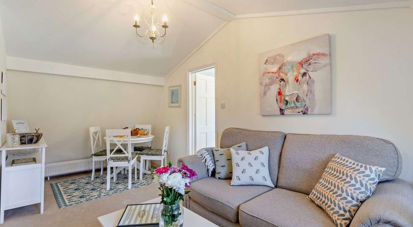 Photo of 1 Bed in Hundon