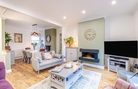 Photo of 3-bed-in-rye-1