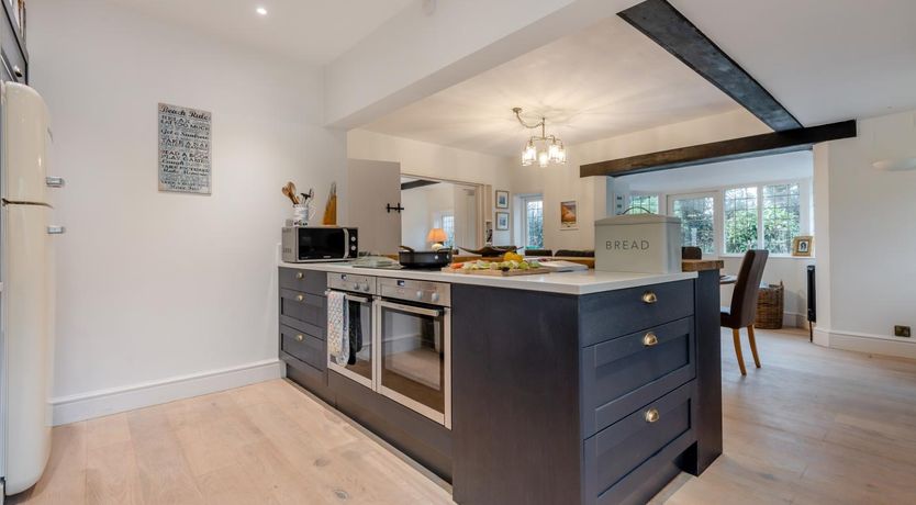 Photo of 4 Bed in West Lulworth