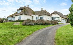 Photo of 4 Bed in West Lulworth