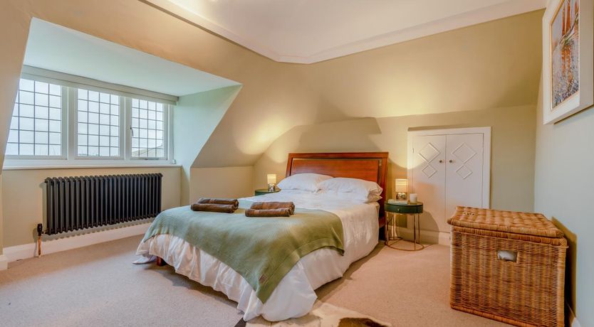Photo of 4 Bed in West Lulworth
