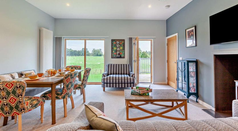 Photo of 3 Bed in Chapmanslade