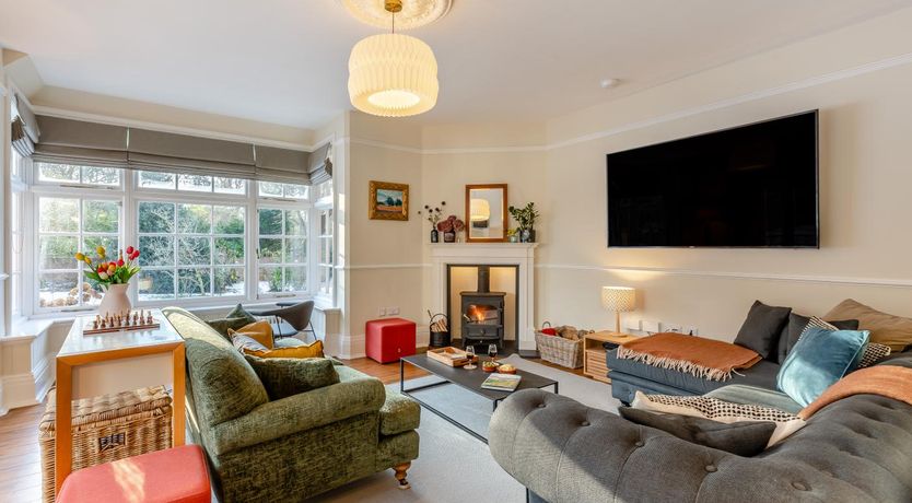 Photo of 5 Bed in Church Stretton