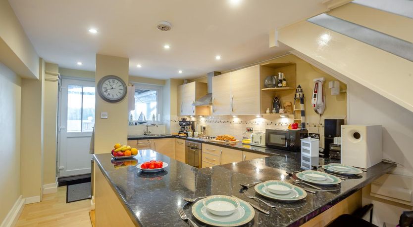 Photo of 2 Bed in Abersoch