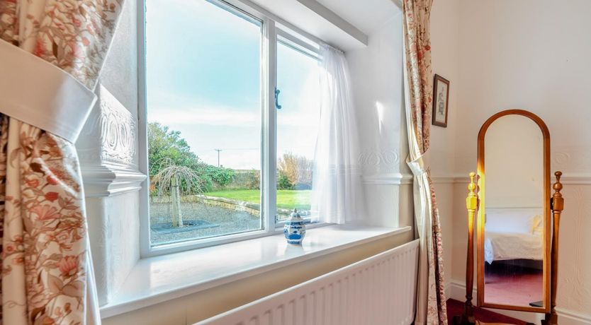 Photo of 2 Bed in Cresswell