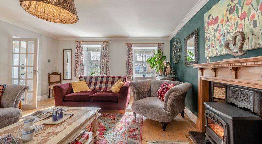 Photo of 4 Bed in Talgarreg