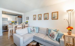 Photo of 2 Bed in Ilfracombe