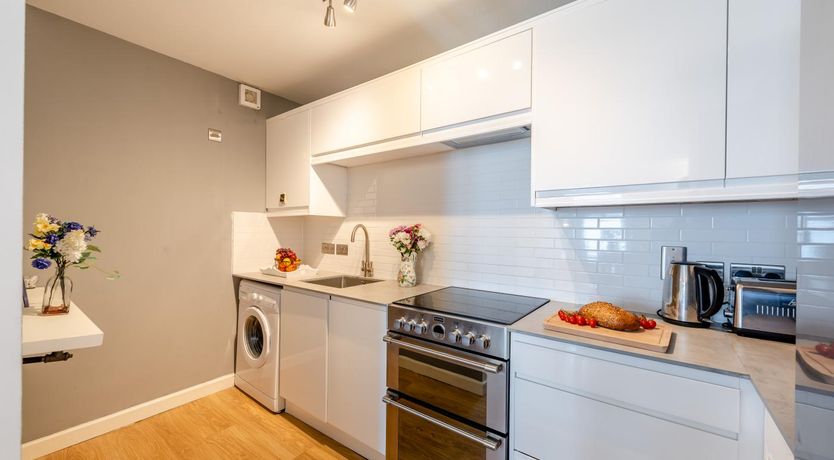 Photo of 2 Bed in Ilfracombe