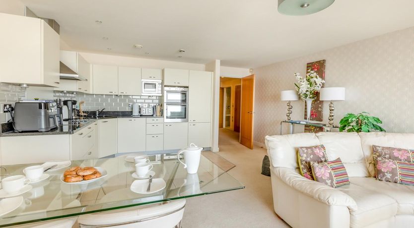 Photo of 3 Bed in Torquay