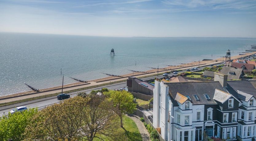 Photo of 4 Bed in Harwich