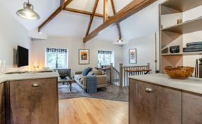 Photo of 1 Bed in Nant-y-derry