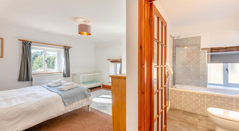 Photo of 4 Bed in East Allington