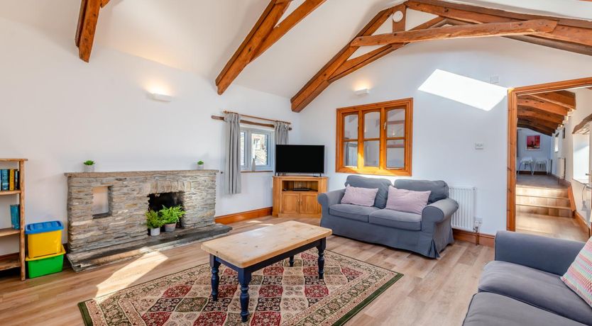 Photo of 4 Bed in East Allington