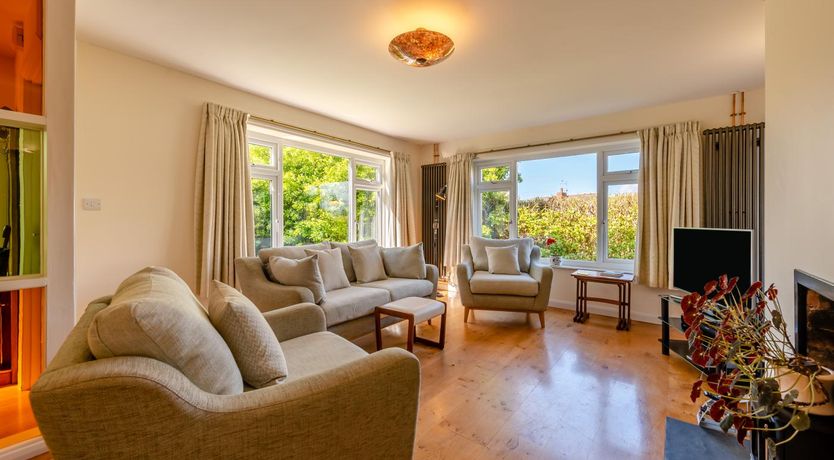 Photo of 2 Bed in Manorbier