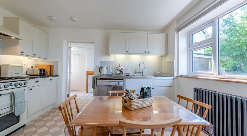 Photo of 2 Bed in Manorbier