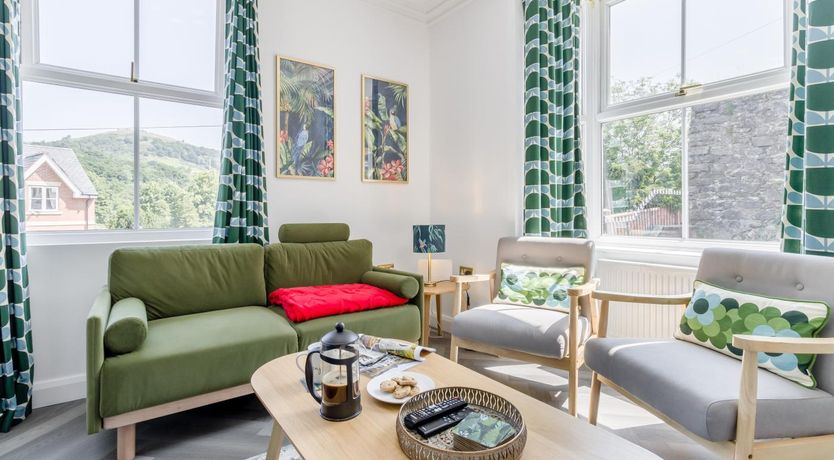 Photo of 4 Bed in Llangollen