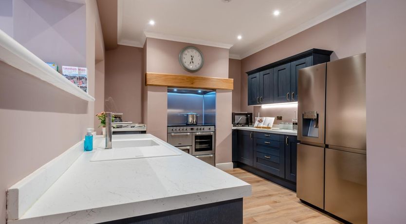 Photo of 8 Bed in Fakenham
