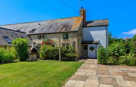 Photo of 3-bed-in-burton-bradstock-4