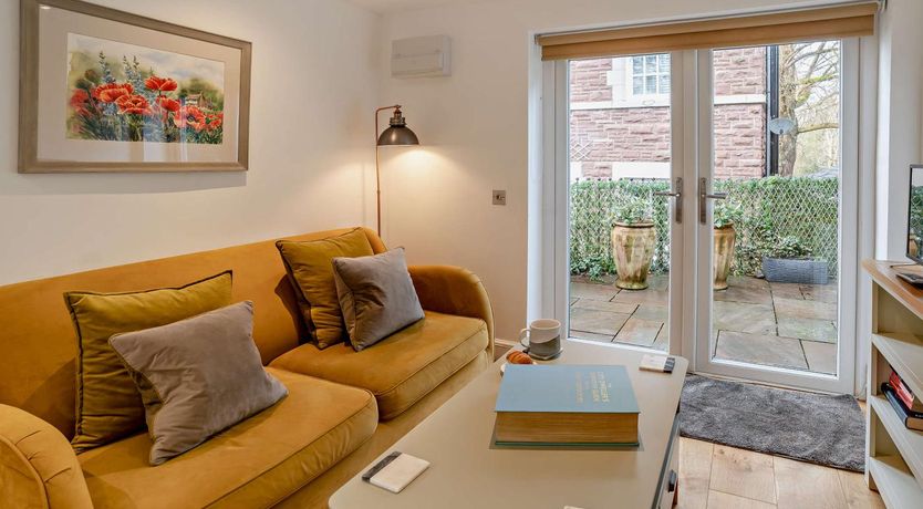 Photo of 1 Bed in Abergavenny